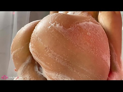 ❤️ Bruneta masturbuje kundu vibrátorem až k intenzivnímu orgasmu ve sprše Anal video u porna cs.pornohdmega.ru ﹏