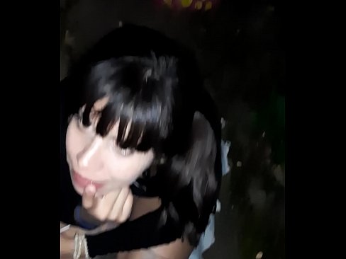 ❤️ Na ulici zduřelý penis výměnou za bonbóny Anal video u porna cs.pornohdmega.ru ﹏